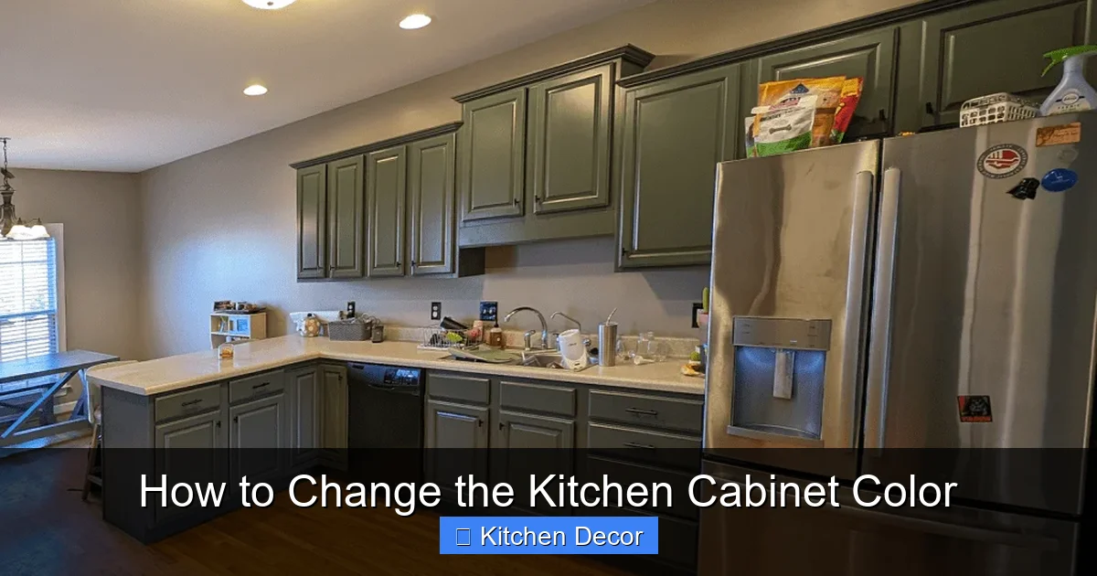 How to Change the Kitchen Cabinet Color