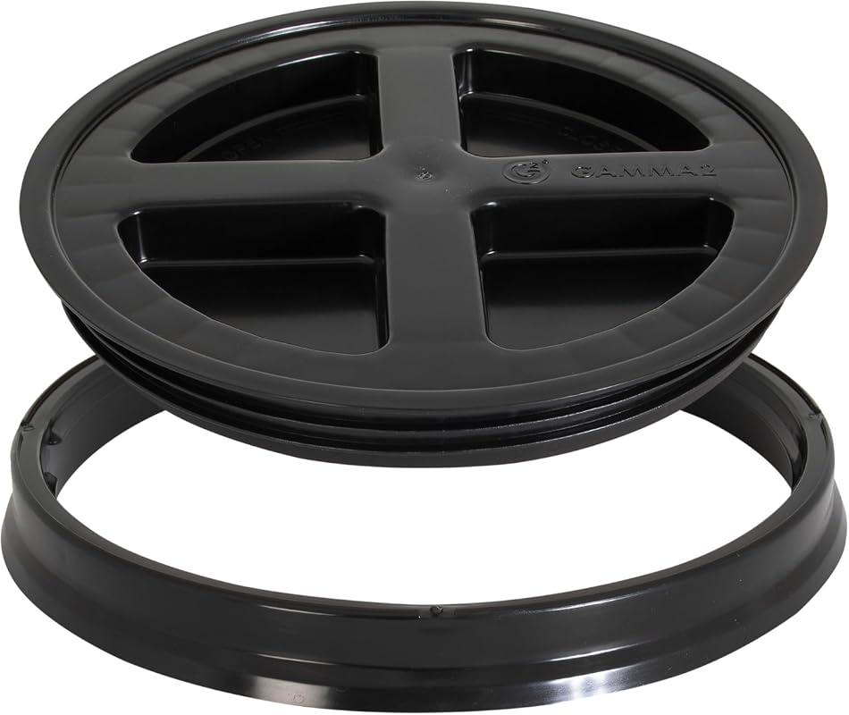 Gamma2 Gamma Seal Lid for 3.5 to 7 Gallon Buckets - Airtight Pet Food
