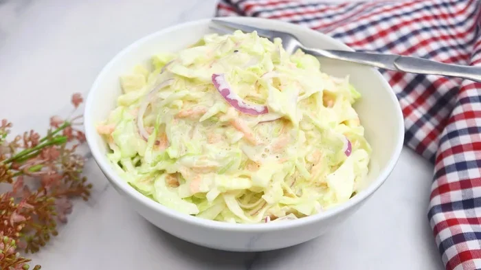 Easy Creamy Coleslaw (best Dressing!)