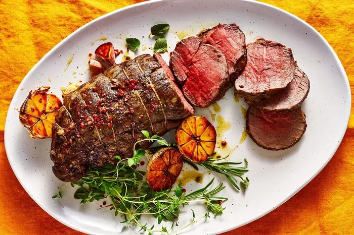 How Long to Cook Beef Tenderloin per Pound at 425