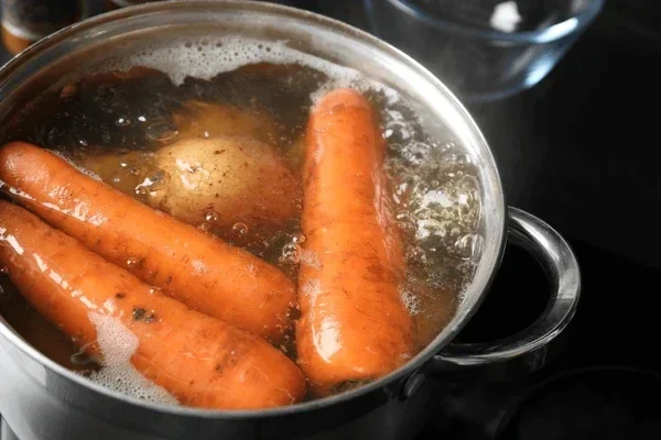 Cooking Time of Carrots in a Boiling Water