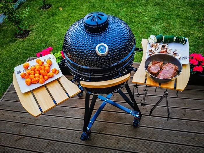 Taff Ceramic Barbecue Grill