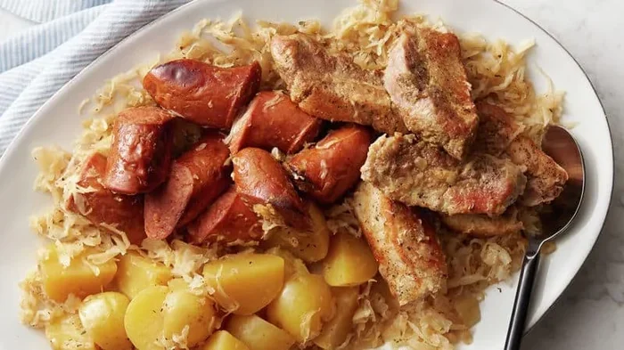Pork Sauerkraut Crock Pot
