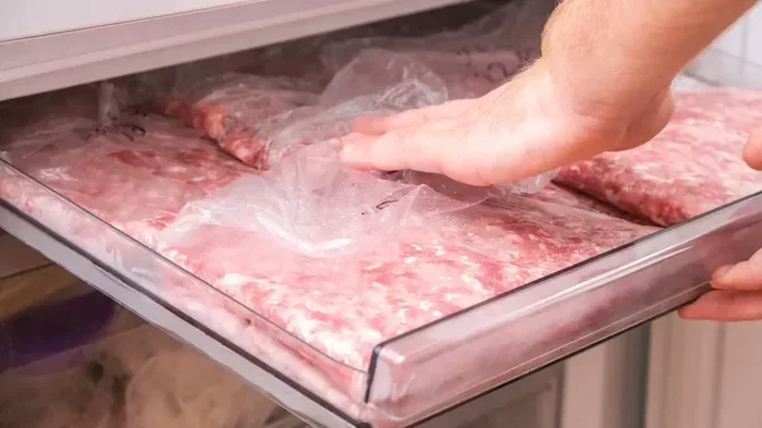 Can I Leave a Pack of Frozen Ground Beef in Cold Water for 6 Hours