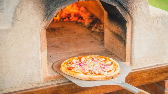How to Reheat Pizza in Oven