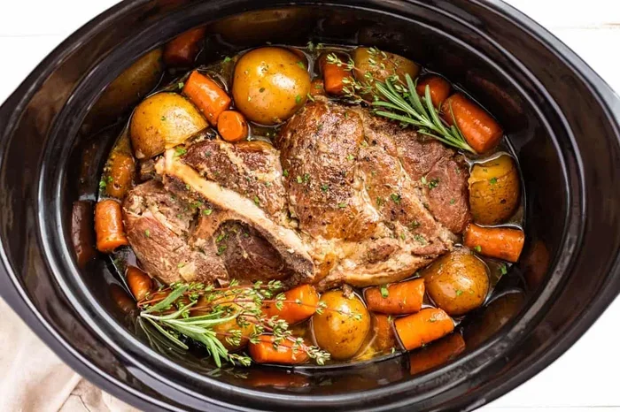 Pork Shoulder in Crock Pot
