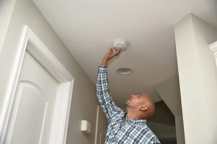 How to Test Smoke Alarm