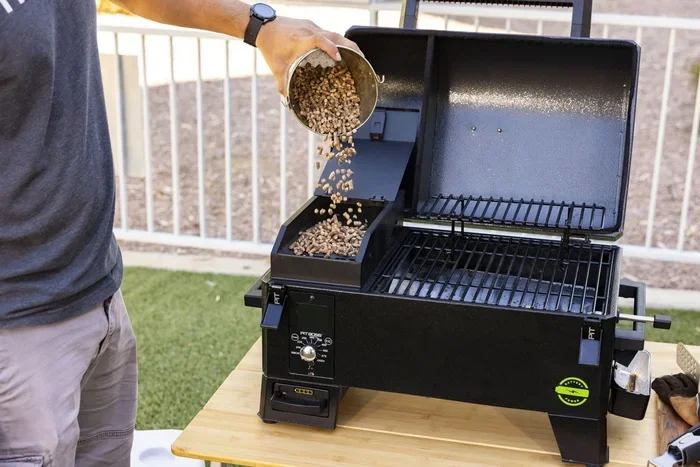 Tabletop Pellet Grill