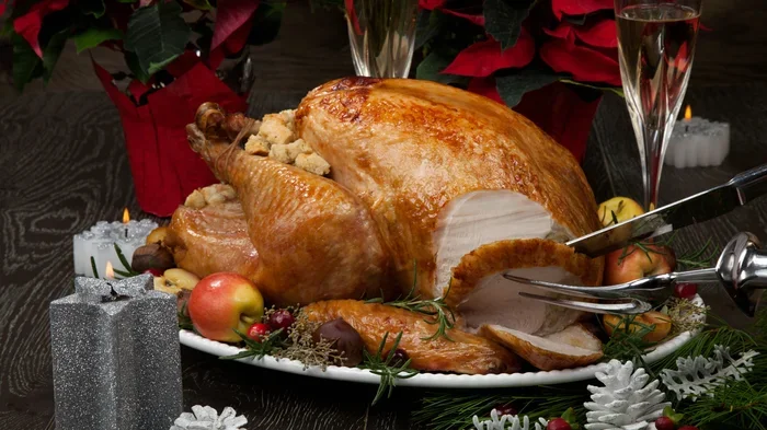 What Size Turkey for 8 People